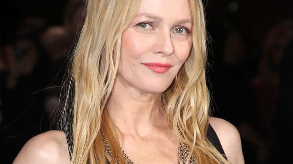 Mise aux enchères et prix bradé pour l'ancienne maison de Vanessa Paradis située dans un département près de Paris