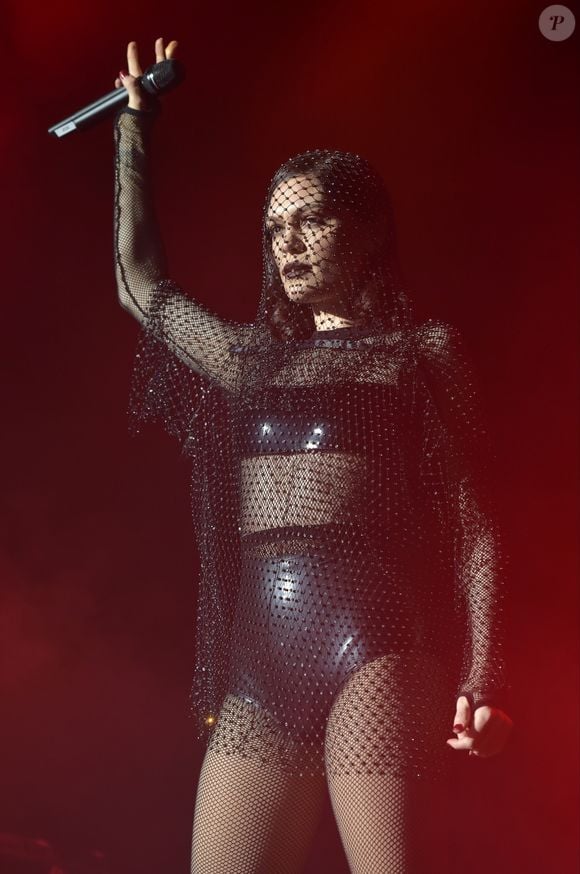 Jessie J en concert sur la scène de l'O2 Academy Newcastle le 30 novembre 2018. Backgrid USA / Bestimage