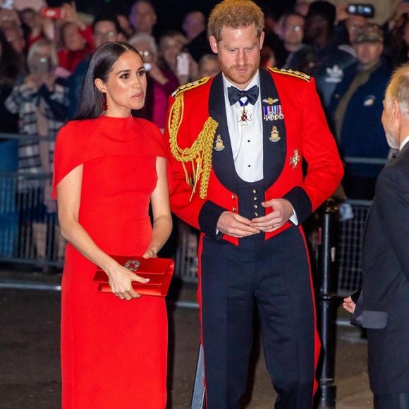 Pourtant, une photo d’Archie circule sur Internet

Meghan Markle et le prince Harry à Londres.