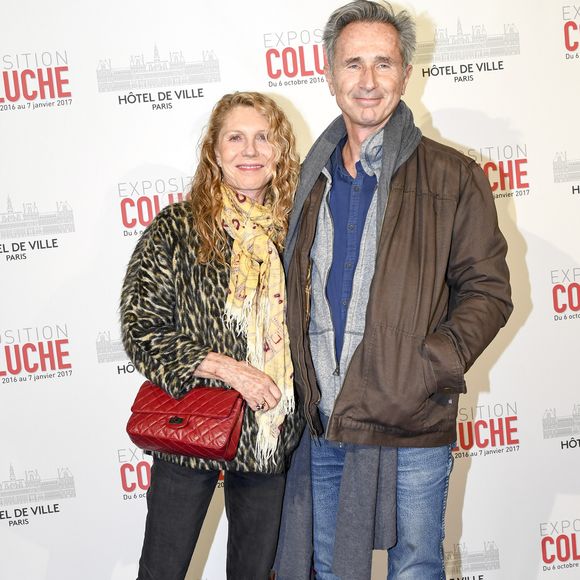 Thierry Lhermitte et sa femme Hélène - Vernissage presse de l'exposition "Coluche" à l'Hôtel de Ville de Paris le 5 octobre 2016. © Pierre Perusseau/Bestimage