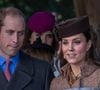 Surnommée "Waity Katie", la future maman de George, Charlotte et Louis a même dû faire face à une séparation avec le futur roi d'Angleterre.
Le prince William, le duc de Cambridge et Catherine Kate Middleton, la duchesse de Cambridge enceinte - La reine, accompagnée des membres de la famille royale anglaise, assiste à la messe de Noël à Sandringham, le 25 décembre 2014. EXPRESS SYNDICATION / BESTIMAGE