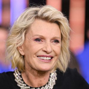 De retour en Normandie, sa "région de cœur", Sophie Davant a donné de ses nouvelles à ses abonnés.

Sophie Davant lors de l'émission du Téléthon de l'AFM (France 2), le 6 décembre 2025 à Saint-Denis, près de Paris, en France. Photo : Victor Joly/ABACAPRESS.COM