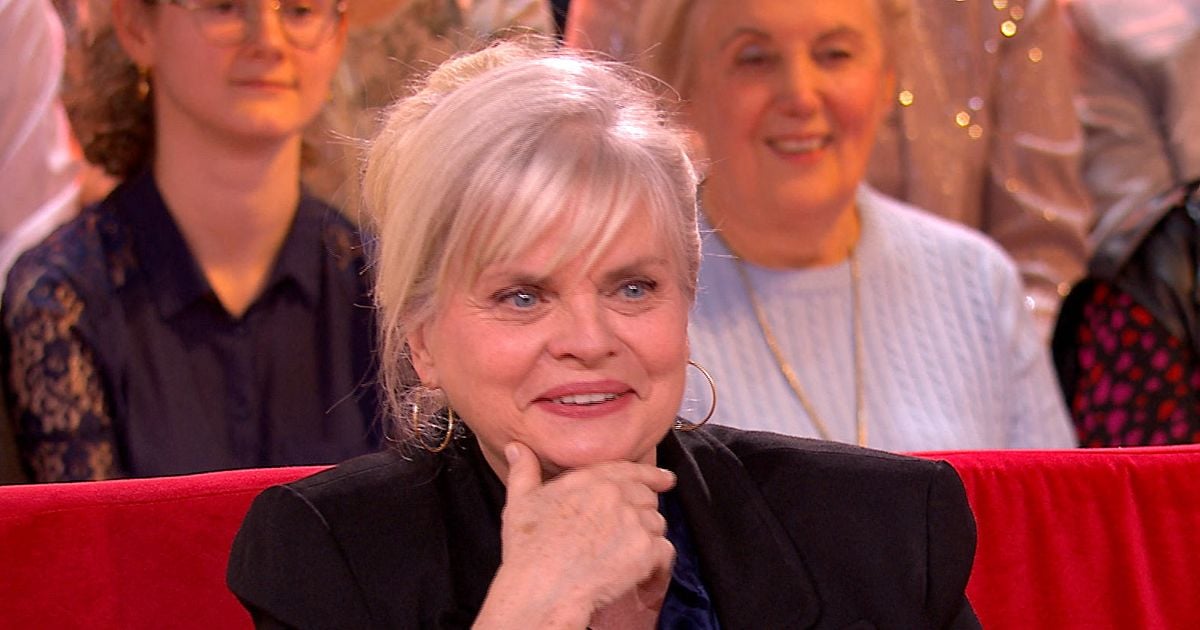 Isabelle Nanty réapparaît pour la première fois, des mois après ce qu'il s'est passé sur l'A10 : photos de l'actrice avec le sourire mais...