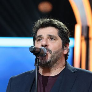 Patrick Fiori - Les personnalités se mobilisent lors de la 37ème édition du Téléthon sur le plateau de France 2, avec pour parrain Vianney. Cette année, 80,6 millions de dons ont été promis. Le 9 décembre 2023. © Coadic Guirec / Bestimage
