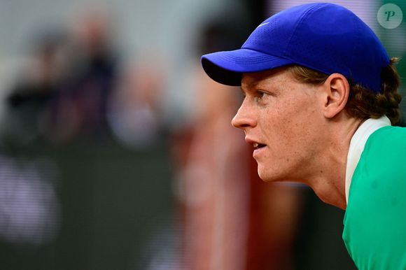 Jannik Sinner (Italie) lors des Internationaux de France 2025 à Roland Garros le 06 juin 2025 à Paris, France. © Dante Badano/PSNewz/Bestimage