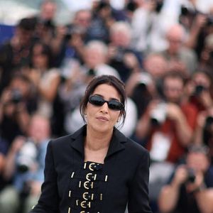 Leïla Bekhti (présidente du jury) au photocall du jury Un Certain Regard lors du 79ème Festival International du Film de Cannes, France, le 13 mai 2026. © Jacovides-Moreau/Bestimage