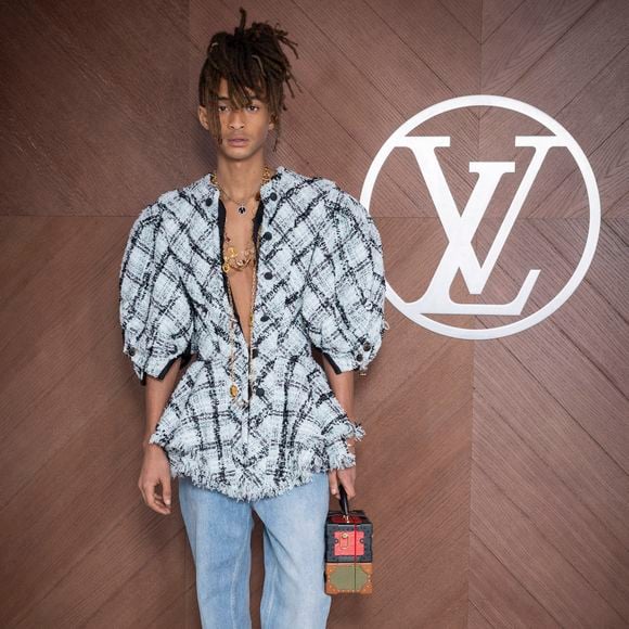 Accro à la maison Vuitton dont il est l'un des visages, Jaden Smith était aussi au rendez-vous

Jaden Smith - Photo Call pour Le Défilé « Vuitton »Collection Prêt-à-Porter Automne/Hiver 2025-2026" lors de la Fashion Week de Paris (PFW), le 10 mars 2025. © Olivier Borde /Bestimage