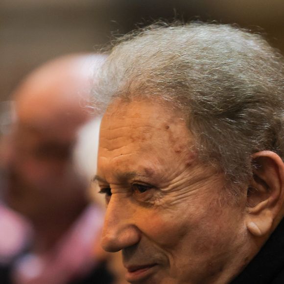 L'animateur de télévision français Michel Drucker lors d'une messe commémorative pour l'actrice française Brigitte Bardot à l'église Saint-Roch à Paris, le 28 janvier 2026. Photo par Nasser Berzane/ABACAPRESS.COM