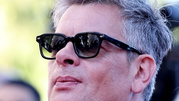 "Mon corps le supporte moins" : Benjamin Biolay évoque sa consommation de boisson