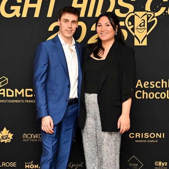 Louis et Marie Ducruet durant la soirée de Gala au Fairmont Hotel à Monaco après  la cinquième édition de la Fight Aids Cup, un match de football caritatif qui s'est déroulé au stade Louis II à Monaco, le 22 janvier 2025, qui a opposé l'équipe du Cirque FC de la princesse Stéphanie et les Barbagiuans du prince Albert. Ce match de charité a pour but de soutenir Fight Aids Monaco, association qui lutte contre le virus du VIH, soutenue par l'AS Monaco, et dont la princesse Stéphanie en est la présidente. Dans l'équipe du prince, il y a notamment Patrice Evra, parrain de l'événement, Ludovic Giuly ou Youri Djorkaeff et en capitaine Louis Ducruet, ce qui n'a pas empeché la victoire par 5 buts à 4 de l'équipe du cirque, renforcée par la présence de Christian Karembeu, Franck Ribéry ou encore Robert Pirès. Ce 5e anniversaire a été également dédié à la mémoire de Jean Petit, légende du football monégasque et véritable icône des Barbagiuans, disparu le lendemain matin de la précédente édition, à 74 ans. 

© Bruno Bebert / Bestimage