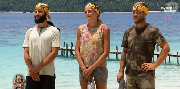 Ilyesse, Charlotte et Thibault avant l'épreuve des poteaux lors de la finale de "Koh-Lanta, La Tribu maudite", sur TF1 mardi 3 décembre 2024.