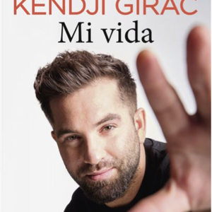 Il raconte : "Il faut savoir qu'un gitan ne se marie pas avec une gadji, c'est très mal vu par la communauté". 

"Mi Vida" Kendji Girac