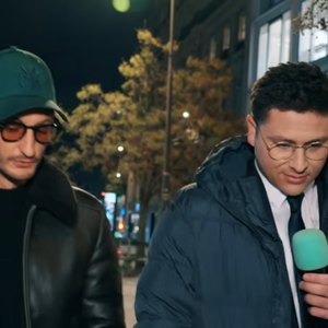 Plusieurs invités surprises sont montés sur scène, dont Vegedream, Tayc, Sheryfa Luna et Naza.

Pierre Niney et Loris Giuliano ont rempli un Bercy lors d'une soirée spéciale. Capture d'écran Youtube