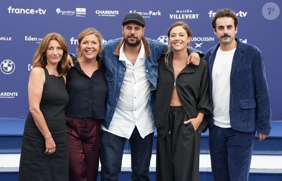 Valérie Karsenti, Cécilia Rouaud, Hakim Jemili, Constance Labbe, guest - Arrivées au cinéma CGR lors de la 18ème édition du Festival du Film Francophone de Angoulême (FFA) le 27 août 2025.
© Coadic Guirec / Bestimage