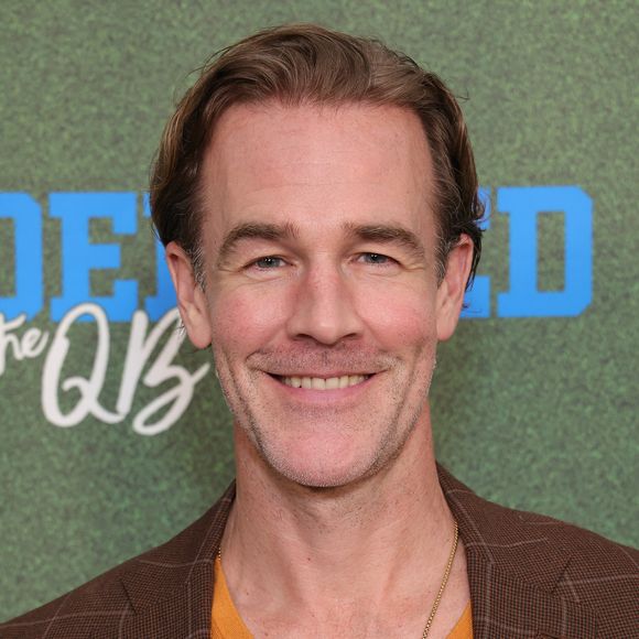 James Van Der Beek à la première de Sidelined de Tubi : The QB and Me le 4 novembre 2024 au London West Hollywood à West Hollywood, Californie. © PPS/Bestimage