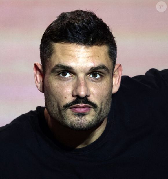 Florent Manaudou en conférence lors du 49ème Congrès Sélectour à l'hôtel Grand Hyatt à Doha au Qatar. Le 28 novembre 2024