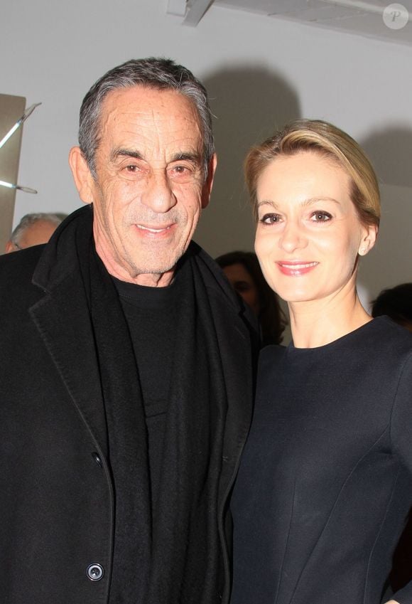 Exclusif - Thierry Ardisson et sa femme Audrey Crespo-Mara - Soirée de lancement du livre de Florence Belkacem (Coccinelle) à la galerie Kamel Mennour à Paris le 12 mars 2020. © Philippe Baldini/Bestimage