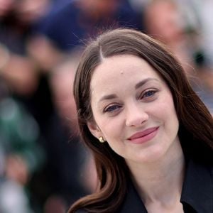 Marion Cotillard au photocall du film "Karma" lors du 79ème Festival International du Film de Cannes (12 - 23 mai 2026), le 16 mai 2026.
© Jacovides / Moreau / Bestimage