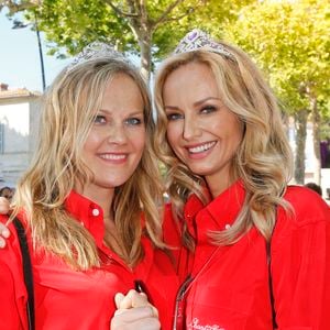 Si leur enfance n'a pas été de tout repos, auprès d'un père dominant, les deux soeurs ont su vivre des moments merveilleux une fois adultes... 

Adriana Karembeu et sa soeur Natalia Sklenarikova à l'arrivée du 15ème Rallye des Princesses à Saint-Tropez, France, le 5 juin 2014. Crédit Philippe Doignon / Bestimage