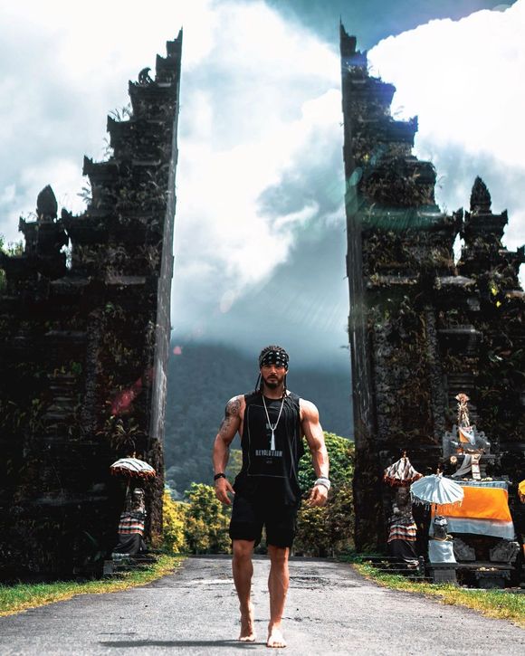 Anthony Amar de "Koh-Lanta" à Bali, le 22 janvier 2020.