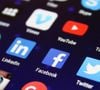 Les réseaux sociaux et les smartphones renforcent cette quête permanente de réponses immédiates.

Photo prise sur Pixabay