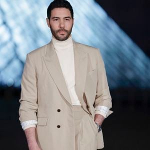 Il est associé et gérant de structures basées à Courbevoie et Neuilly-sur-Seine.

Tahar Rahim - Arrivées au Grand Dîner du Louvre 2026 à Paris pendant la fashion week Prêt à Porter femme automne/hiver 2026-2027 (PFW)
 © Olivier Borde / Bestimage