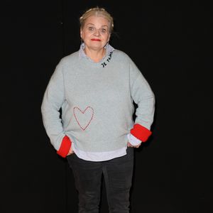 Transparente, elle a même confié à l'animateur avoir dû être sous anti-dépresseurs. 

Isabelle Nanty - Avant-première du film "Je ne suis pas un héros" à UGC Bercy à Paris le 7 novembre 2023. © Coadic Guirec / Bestimage