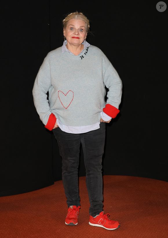 Transparente, elle a même confié à l'animateur avoir dû être sous anti-dépresseurs. 

Isabelle Nanty - Avant-première du film "Je ne suis pas un héros" à UGC Bercy à Paris le 7 novembre 2023. © Coadic Guirec / Bestimage