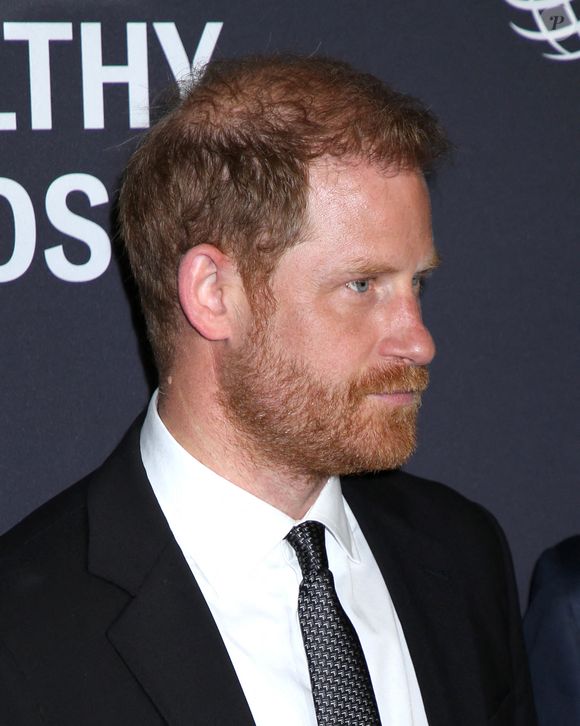 Le prince Harry, duc de Sussex, participe au gala de la Journée mondiale de la santé mentale de Project Healthy Minds qui se tient aux Spring Studios le 9 octobre 2025 à New York City, NY. Photo par Steven Bergman/AFF/ABACAPRESS.COM