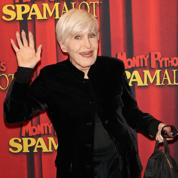Nicole Croisille - Générale de la comédie musicale "Monty Python's Spamalot" mise en scène par PEF au théâtre de Paris le 28 septembre 2023. © Coadic Guirec/Bestimage