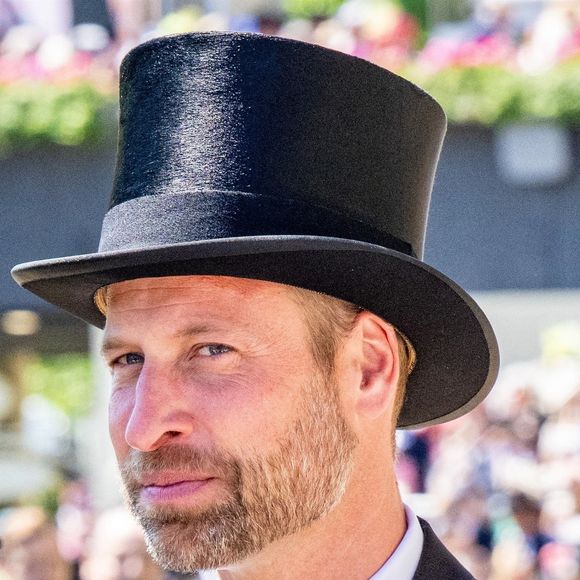 En tant que futur roi d'Angleterre, l'époux de Kate Middleton a pris une décision radicale.

Les membres de la famille royale assistent à la deuxième journée du Royal Ascot à l'hippodrome d'Ascot à Ascot, en Angleterre. Photo par Backgrid USA / Bestimage