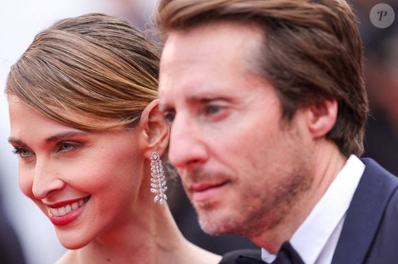 Ophélie Meunier et Mathieu Vergne assistent au tapis rouge de "The Zone Of Interest" lors du 76ème festival de Cannes au Palais des Festivals le 19 mai 2023 à Cannes, France. Photo Shootpix/ABACAPRESS.COM