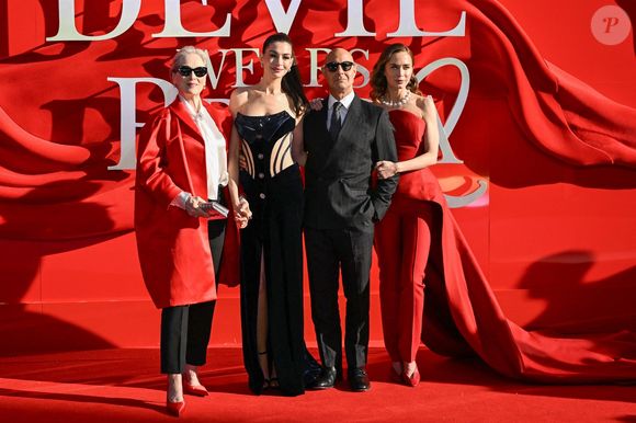 BGUK_3558177 - Londres, ROYAUME-UNI Des célébrités assistent à la première européenne du film "Le Diable s'habille en Prada 2" à Leicester Square à Londres, Angleterre.



Sur la photo : Meryl Streep, Anne Hathaway, Stanley Tucci, Emily Blunt