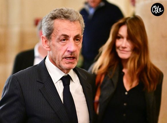 Carla Bruni est venue soutenir son mari Nicolas Sarkozy lors de son interrogatoire par la cour d'appel de Paris dans le cadre du procès du financement libyen de sa campagne de 2007.
Paris le 7 avril 2026
© Christian Liewig / Bestimage