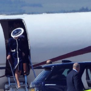 Le prince William et son épouse Kate Middleton à l'aéroport de Glasgow en Écosse, le 22 mai 2025. Backgrid UK/ Bestimage