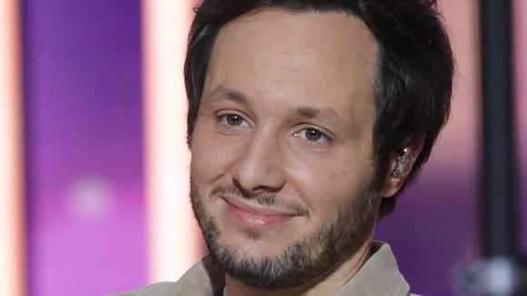 Vianney obligé d'apporter une précision importante après la sortie de la nouvelle chanson de Florent Pagny qu'il a écrite : "Je vois que ça s'enflamme"