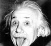 L'empathie peut se développer à tout âge.

Le professeur Albert Einstein devant son domicile à Princeton. Physicien théoricien allemand, Albert Einstein est considéré comme le plus grand scientifique du XXe siècle. Il a reçu le prix Nobel de physique en 1921. © Keystone Press Agency/ZUMA Press Wire