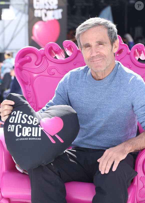 Exclusif -  David Pujadas lors de la 16 éme édition de 'Glisse en coeur' au Grand Bornand le 22 Mars 2025. © Denis Guignebourg/BestImage