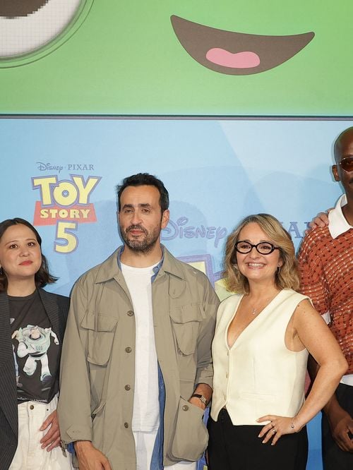 Laura Felpin, Jonathan Cohen, Jean-Pascal Zadi… les voix françaises de Toy Story 5 réunies à l'avant-première du film