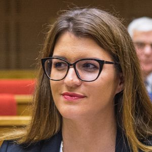 Marlène Schiappa lors de l'audition par une commission du Sénat français de la secrétaire d'État française à l'économie sociale et à la vie associative Marlène Schiappa, soupçonnée de favoritisme dans l'attribution du "Fonds Marianne" de lutte contre l'extrémisme, à Paris, France, le 14 juin 2023. Photo by Florian Poitout/ABACAPRESS.COM
