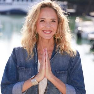"On disait que les enfants étaient handicapés mentaux. On ne savait pas du tout ce qu'était l'autisme", se rappelle-t-elle.

Hélène de Fougerolles de la série Sam
La 25e édition du Festival de la fiction télé de La Rochelle, vendredi 15 septembre 2023. © Christophe Aubert via Bestimage