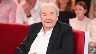 Deux mois après le départ de sa femme Rebecca, Pierre Perret va sortir le dernier projet préparé à ses côtés