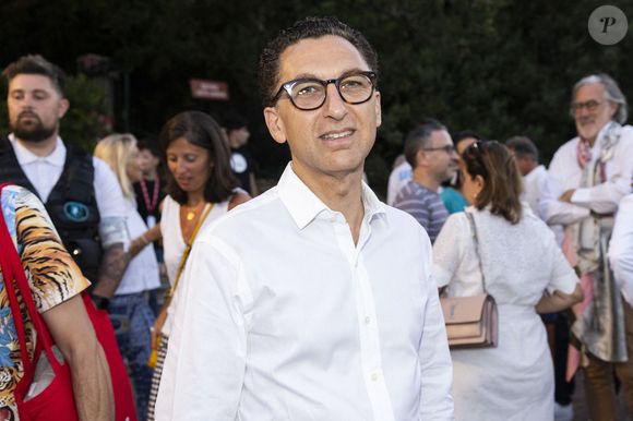 D'ailleurs, dans seulement dix ans, Maxime Saada espère avoir doublé ses abonnés : "J’ai fixé le cap des 50 millions à 100 millions".

Exclusif - Maxime Saada au Festival de Ramatuelle, le 1er août 2023. 

Photo : Cyril Bruneau / Festival de Ramatuelle / Bestimage