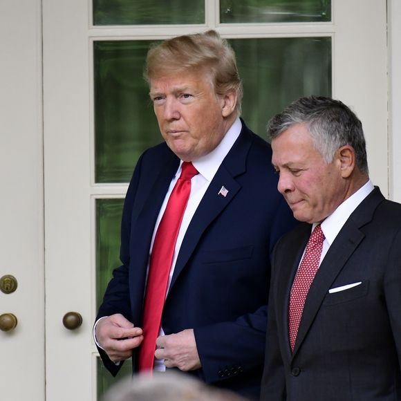 Le roi Abdallah de Jordanie et Donald Trump - Le roi Abdallah de Jordanie et la reine Rania sont reçus par Donald et Melania Trump à la Maison Blanche à Washington, le 25 juin 2018. (Backgrid USA / Bestimage).