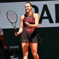 Aryna Sabalenka fait sensation à Roland-Garros : la joueuse de tennis brille autant par son jeu que par son collier de diamants