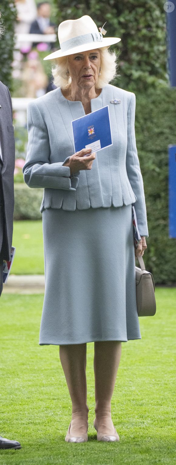 18 octobre 2025 - Journée des champions britanniques QIPCO à l'hippodrome d'Ascot, dans le Berkshire, au Royaume-Uni. Ici, la reine Camilla (Camilla Parker Bowles, reine consort d'Angleterre). GOFF  / BESTIMAGE