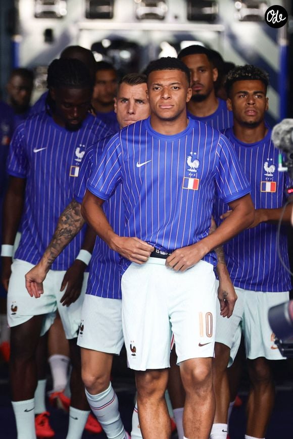 Kylian Mbappe pendant France vs Maroc durant la Coupe du Monde 2026.

© Bestimage