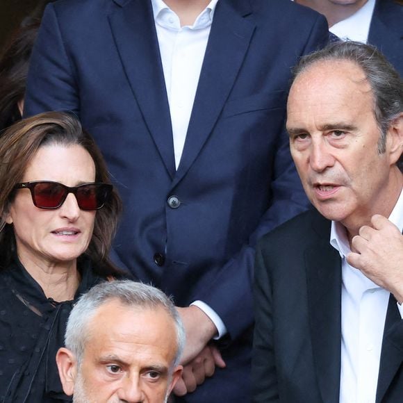 Camille Cottin, Xavier Niel à la sortie des obsèques de Mathilde Favier en l'église Saint-Sulpice à Paris le 31 août 2026.

© Dominique Jacovides-Cyril Moreau/Bestimage