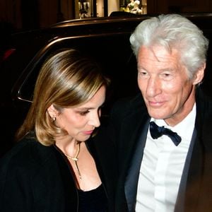 Richard Gere et Alejandra Silva assistent à un dîner en son honneur à l'occasion du « ELLE Eco Award 2024 », le 27 novembre 2024, à Madrid (Espagne). Óscar Ortiz / Europa Press