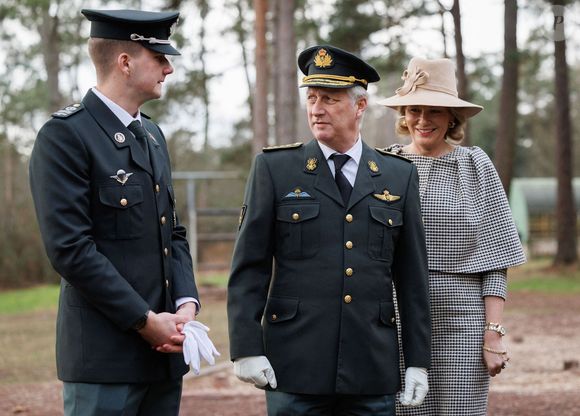 Le prince Gabriel, le roi Philippe - Filip de Belgique et la reine Mathilde de Belgique photographiés lors d'une visite royale à l'École militaire de Saint-Cyr (AMSCC), dans le camp militaire de Coëtquidan, à Guer, région Bretagne, France, lundi 09 décembre 2024. L'AMSCC est la plus grande école militaire pour les candidats officiers en France. L'école collabore avec l'École royale militaire pour l'échange d'étudiants dans le cadre du programme européen Erasmus+.  Photo ABACAPRESS.COM